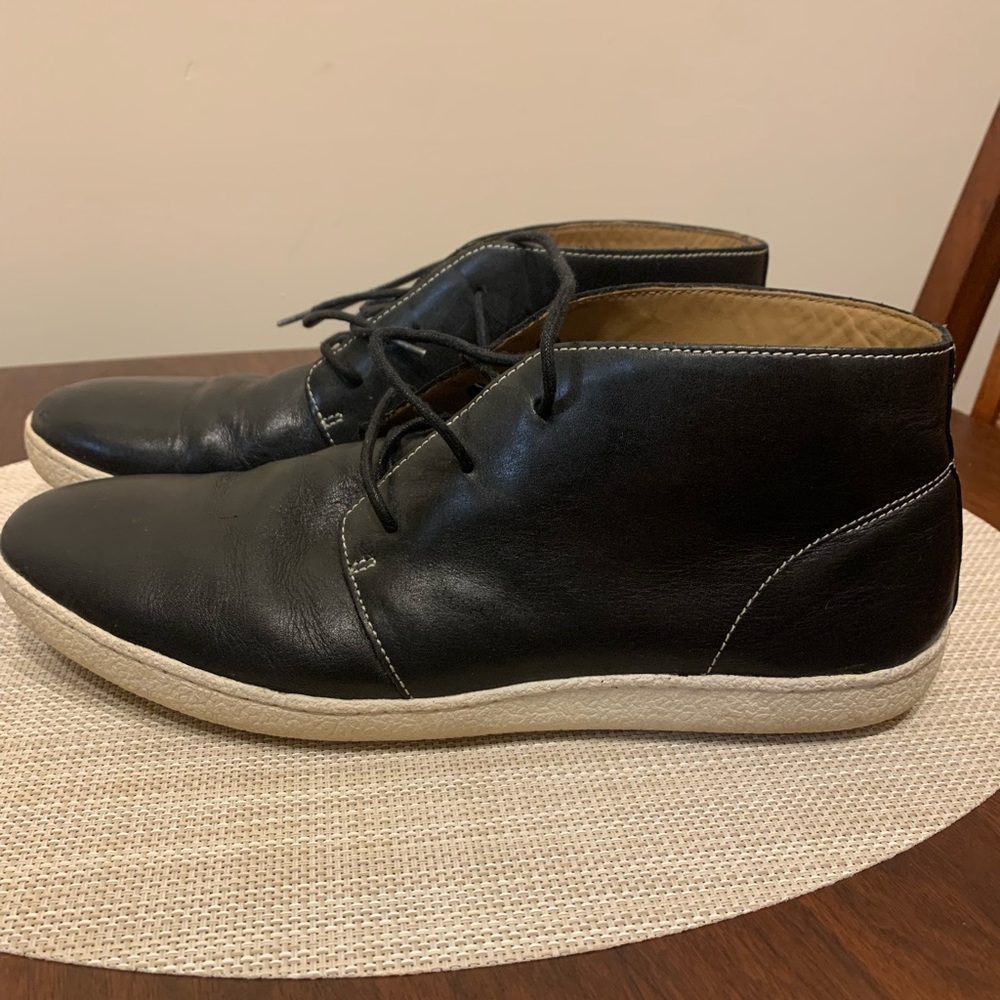 Cole haan black leather grand chukka boot size 11